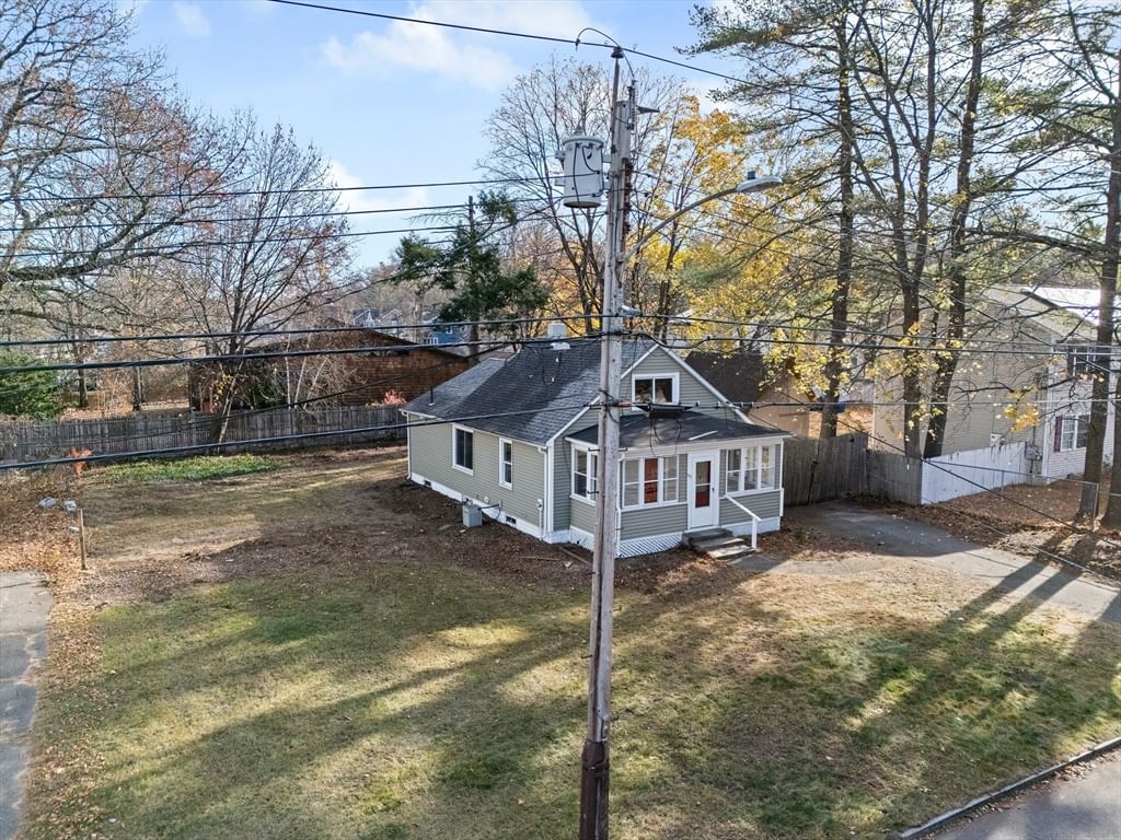 195 Almira Rd, Springfield, MA 01119