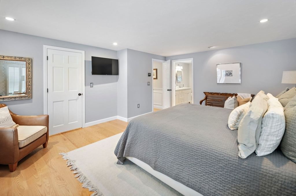 7 Birch Bark Rd Medway — Photo 17 of 32