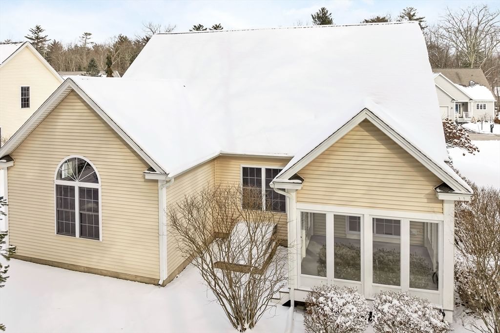 37 Vineyard Dr #37, Stratham, NH 03885 photo 4