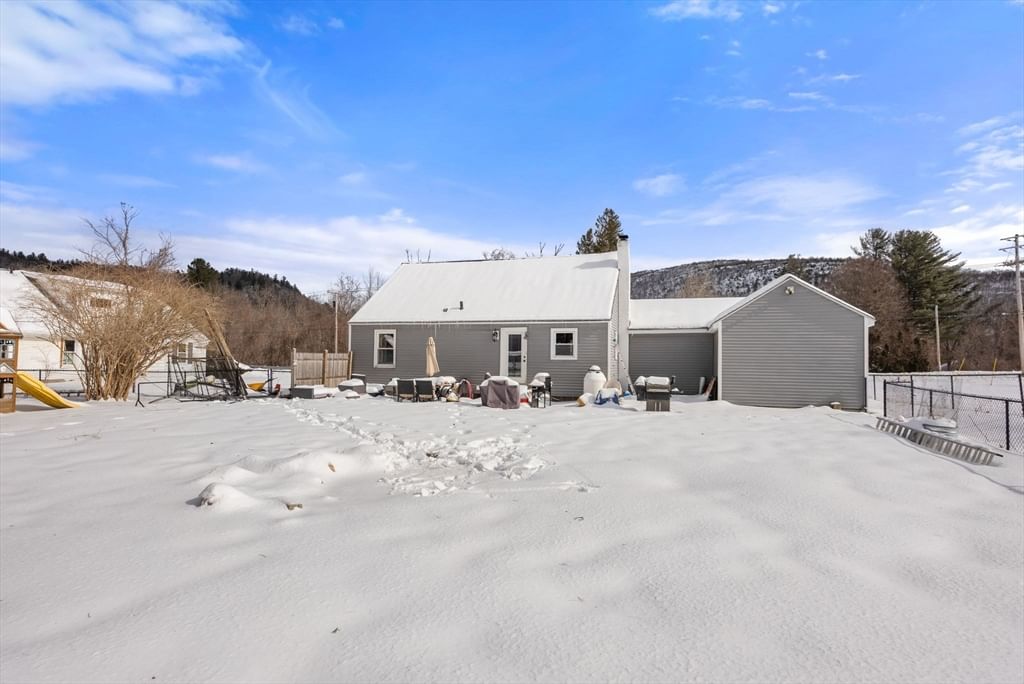 70 Old Westfield Rd, Russell, MA 01071 photo 2