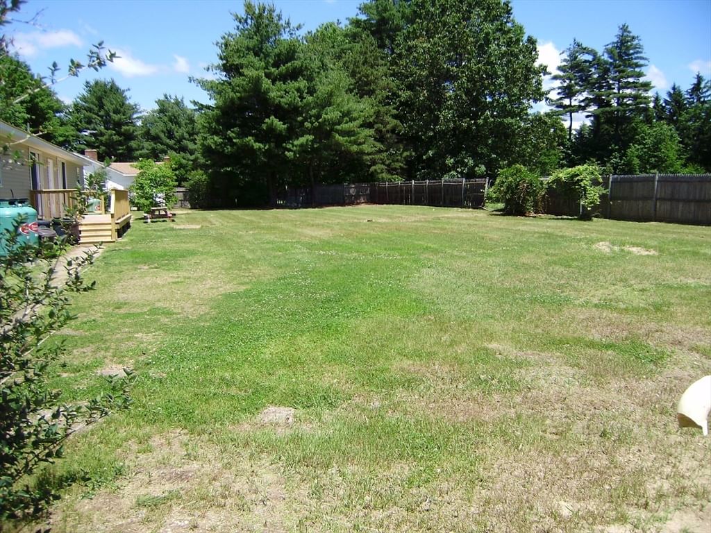 9 Danville Rd, Plaistow, NH 03865 photo 5