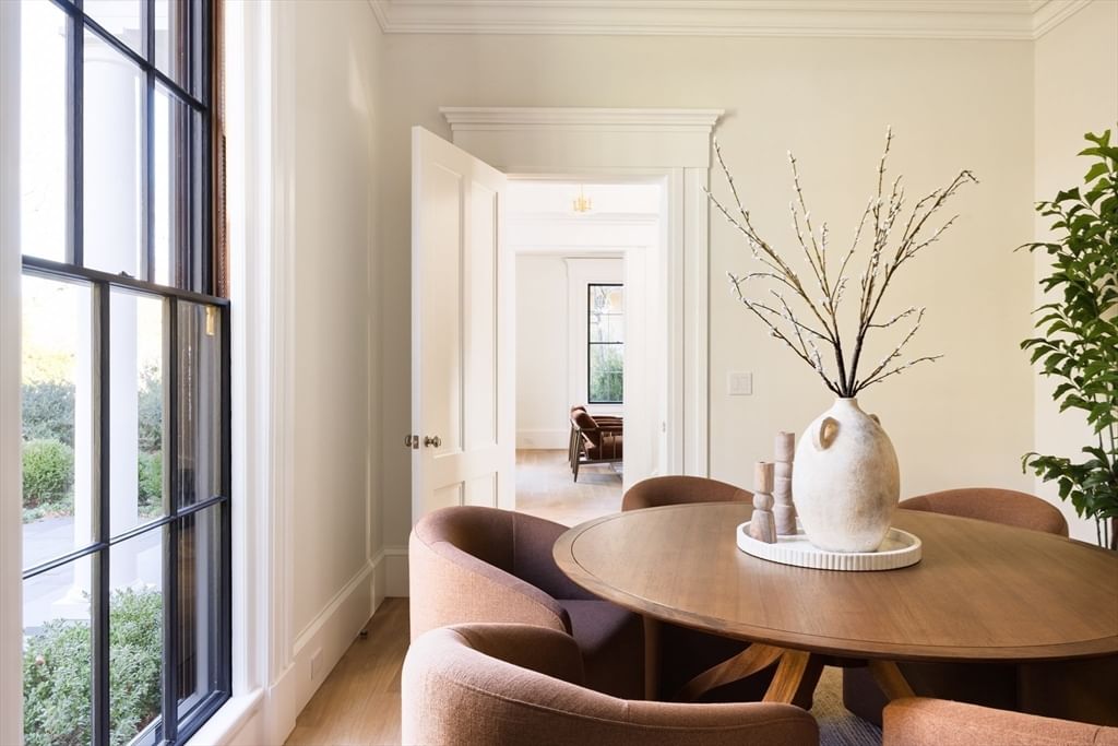 172 Brattle Street Cambridge — Photo 9 of 42