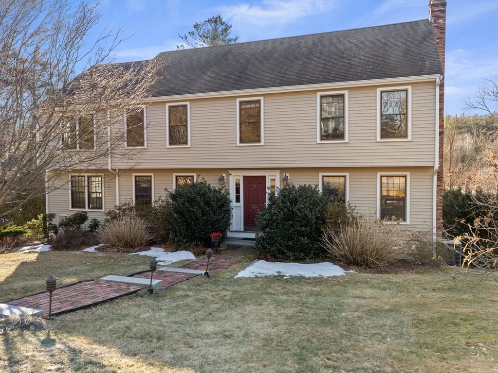 Main Listing Photo