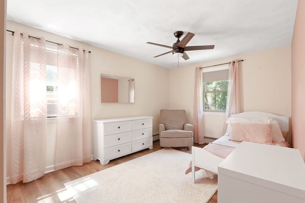 Listing Image 20