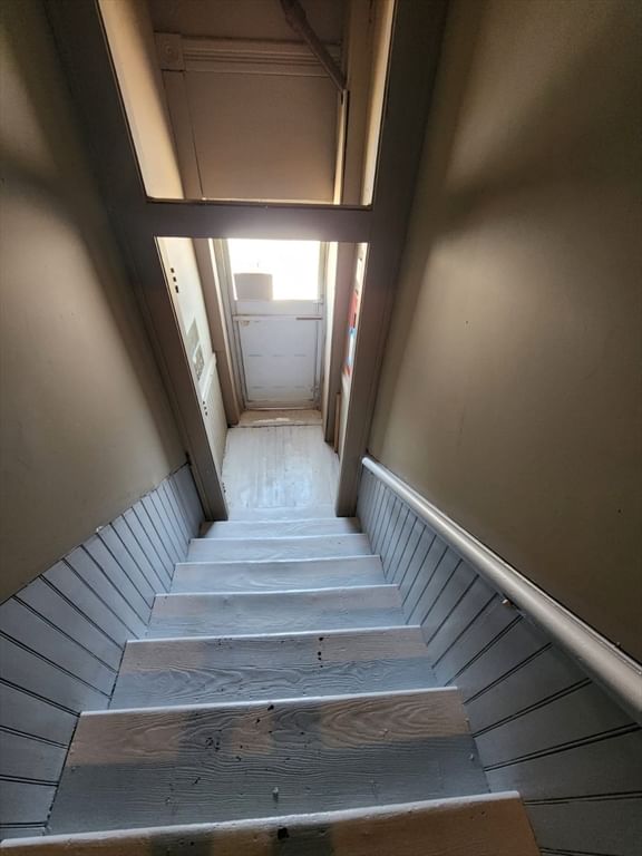 570-582 Main St Springfield — Photo 17 of 23