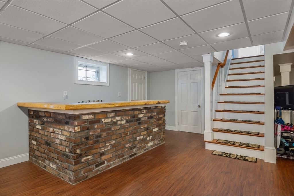 Listing Image 32