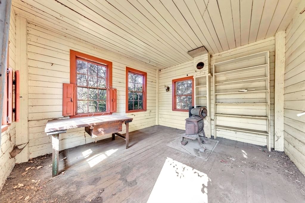 Listing Image 31