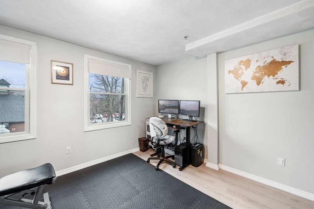 Listing Image 32