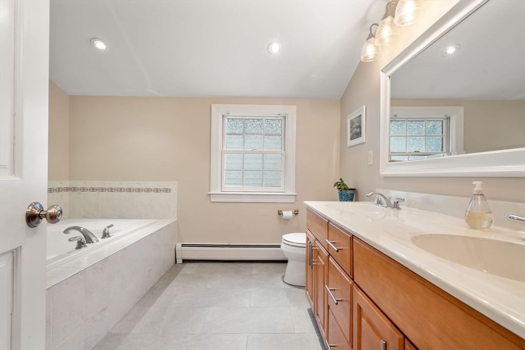 12 Douglas Rd Westford — Photo 23 of 37