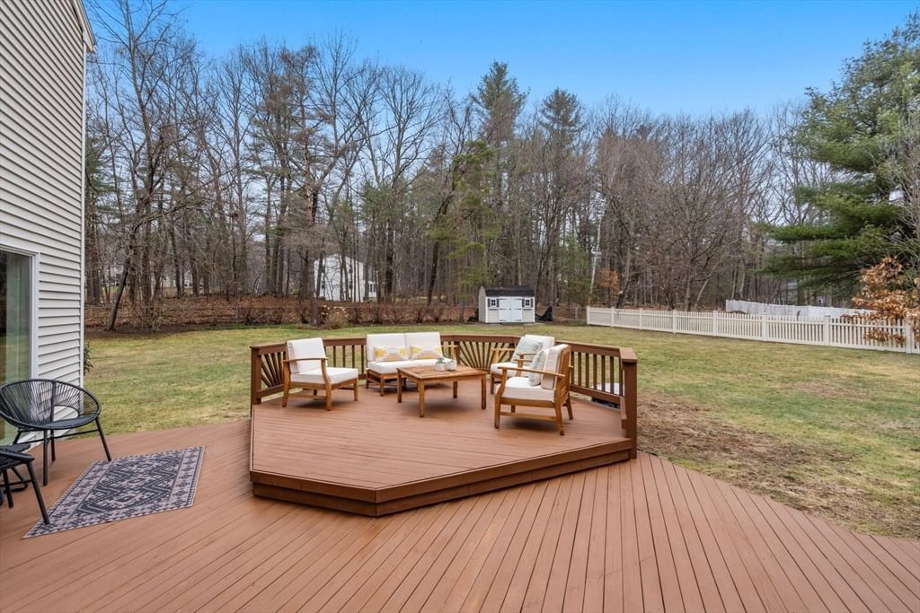 12 Douglas Rd Westford — Photo 28 of 37