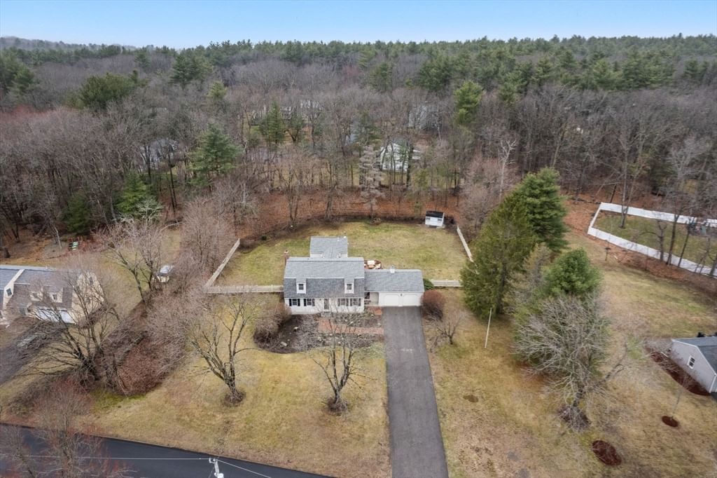 12 Douglas Rd Westford — Photo 33 of 37