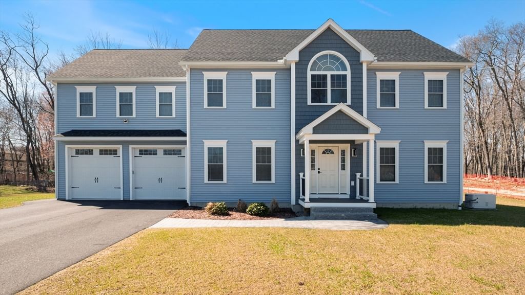 Main Listing Photo