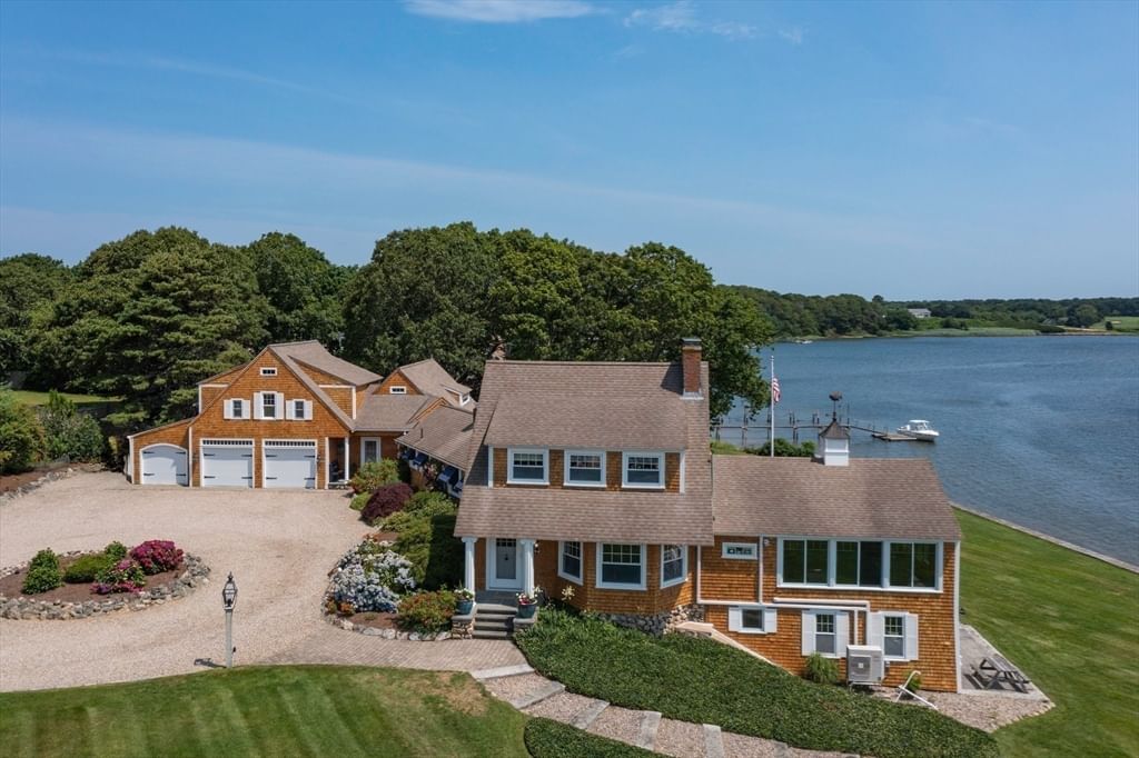 45 Seth Lane, Yarmouth, MA 02664