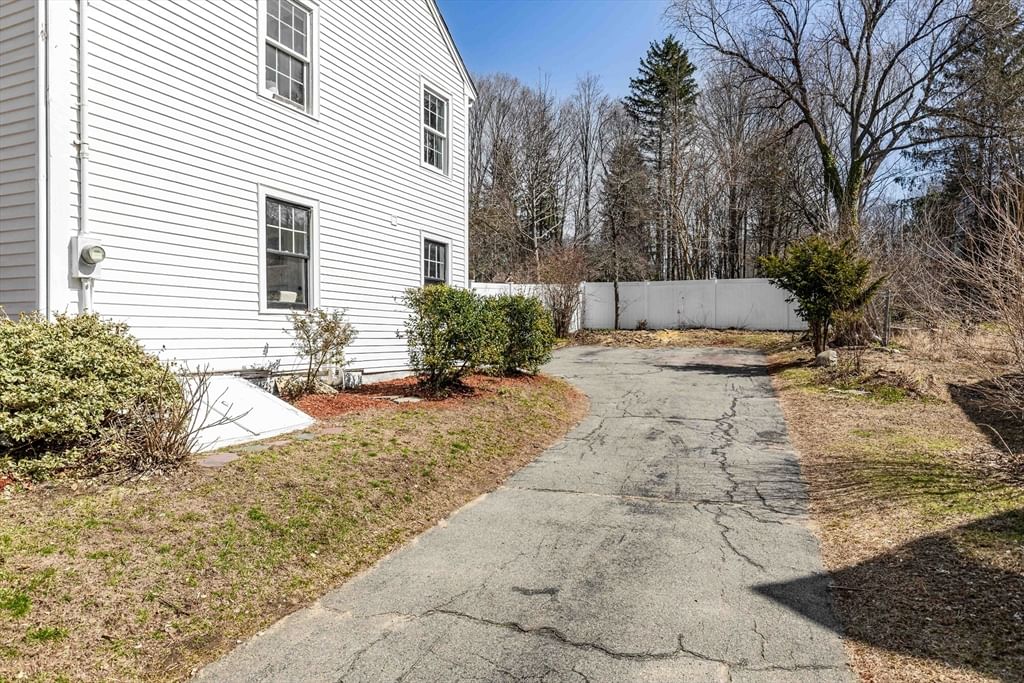 Listing Image 31