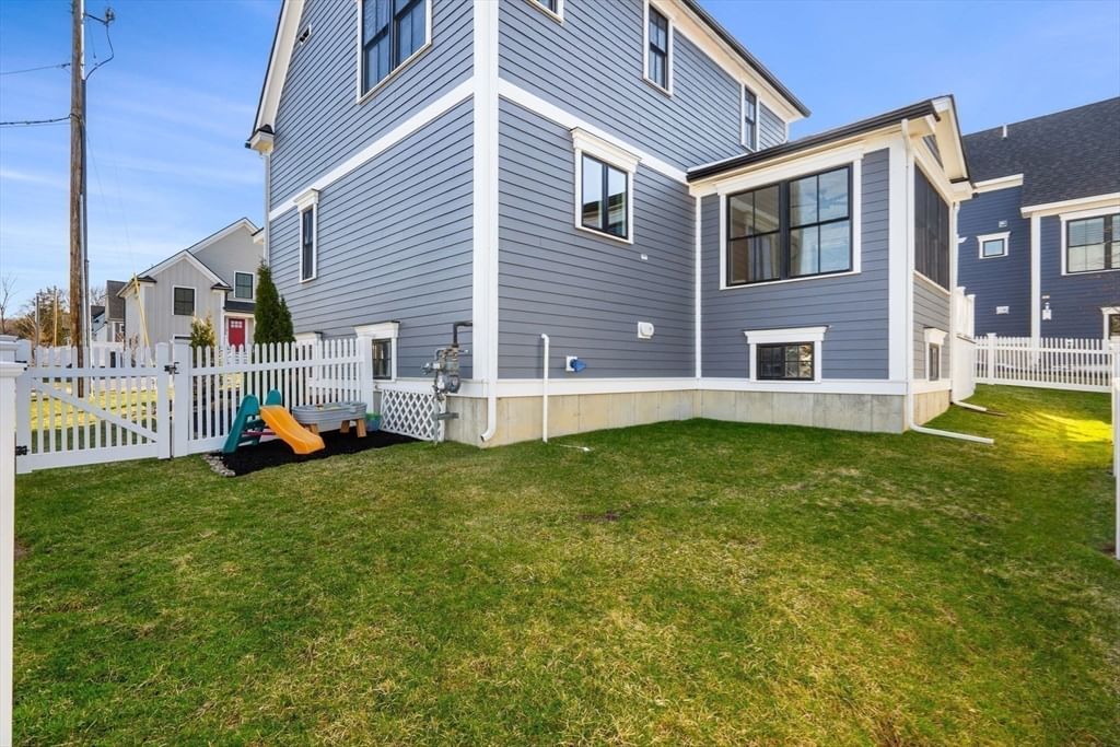 Listing Image 35