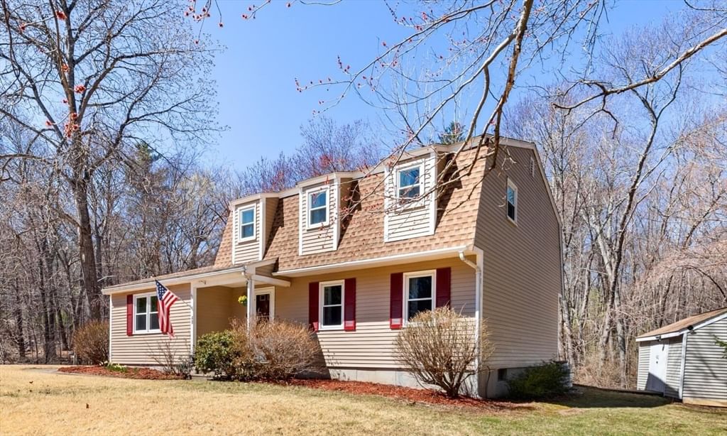 49 Academy Ave, Atkinson, NH 03811 photo 3