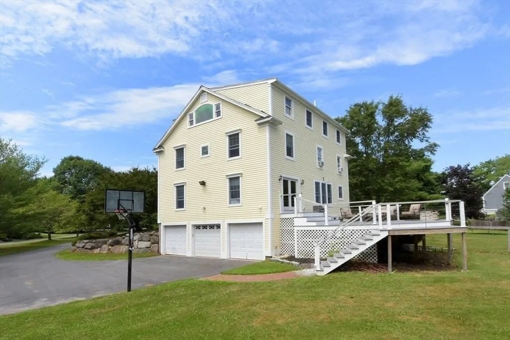 Listing Image 5