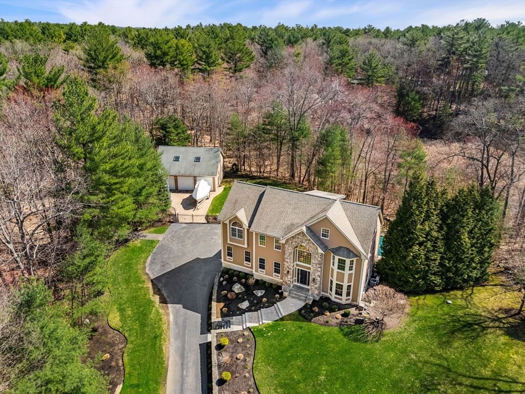 Listing Image 8