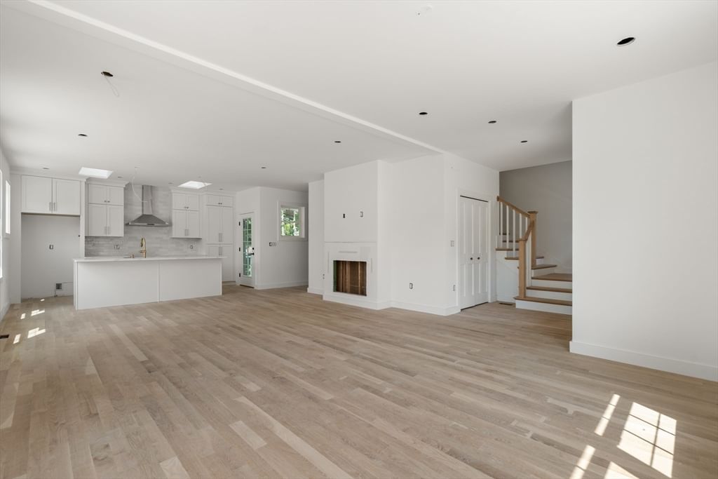 6 Kinsale Lane Boston — Photo 21 of 31