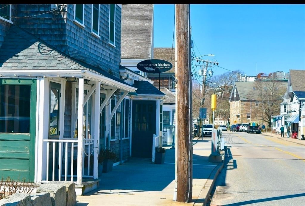 56 Water St Falmouth — Photo 11 of 19