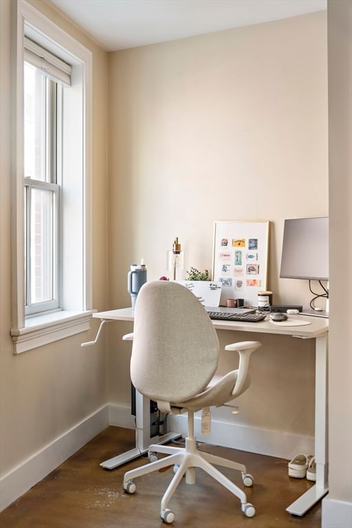 64-66 Salem St #3F Boston — Photo 11 of 26
