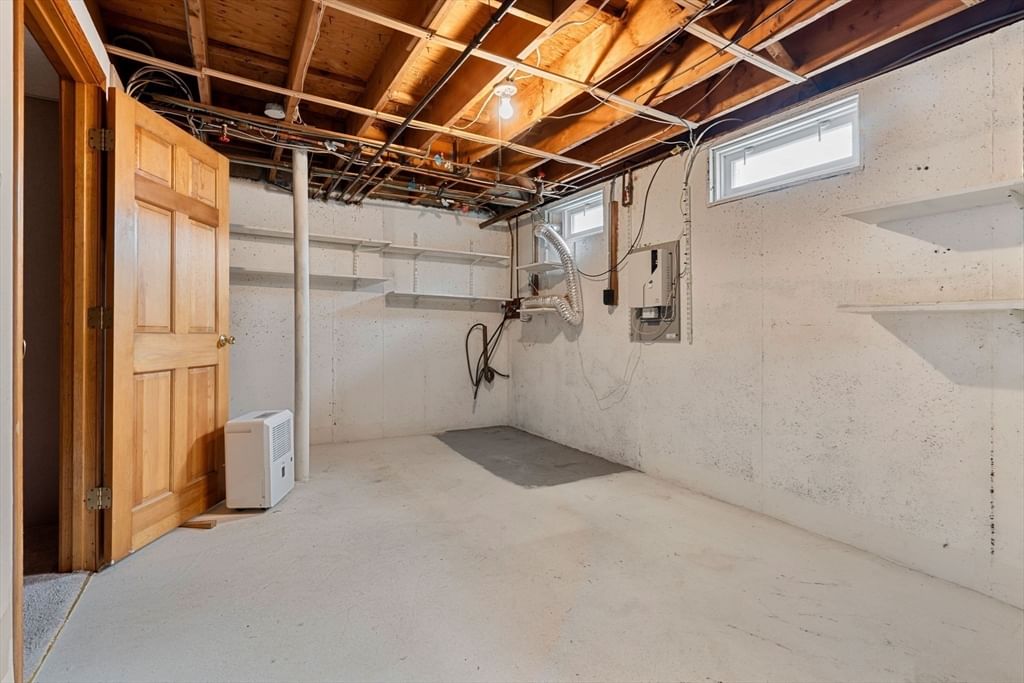 Listing Image 23