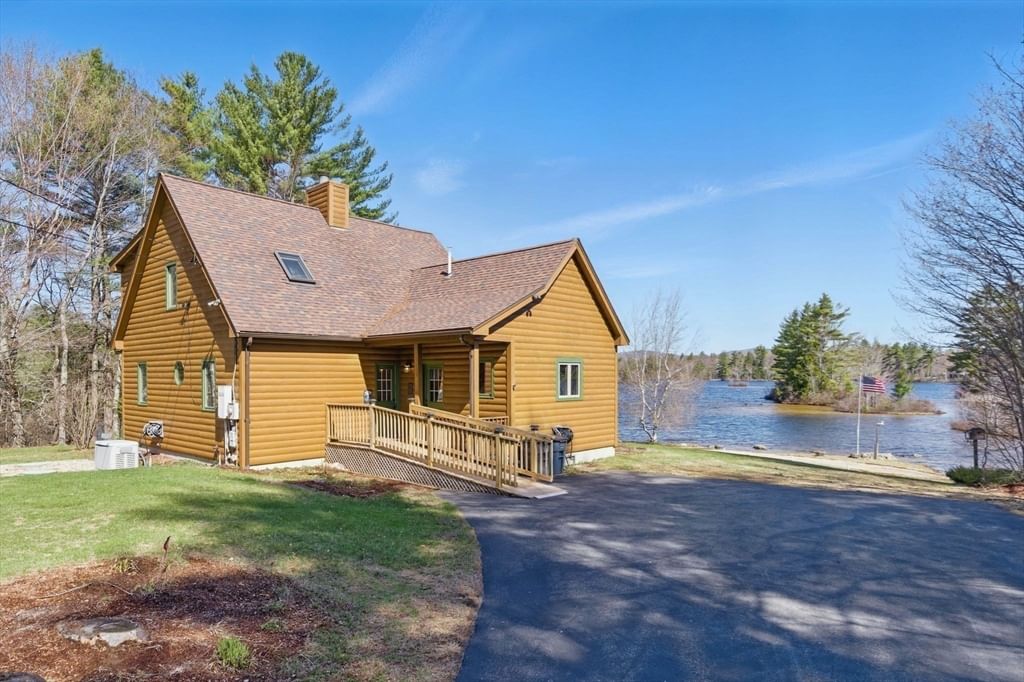 44 Auclair Rd, Middleton, NH 03887 photo 3