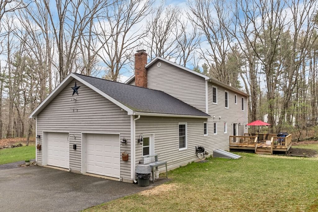 9 Juniper Ridge Road, Exeter, NH 03833 photo 2