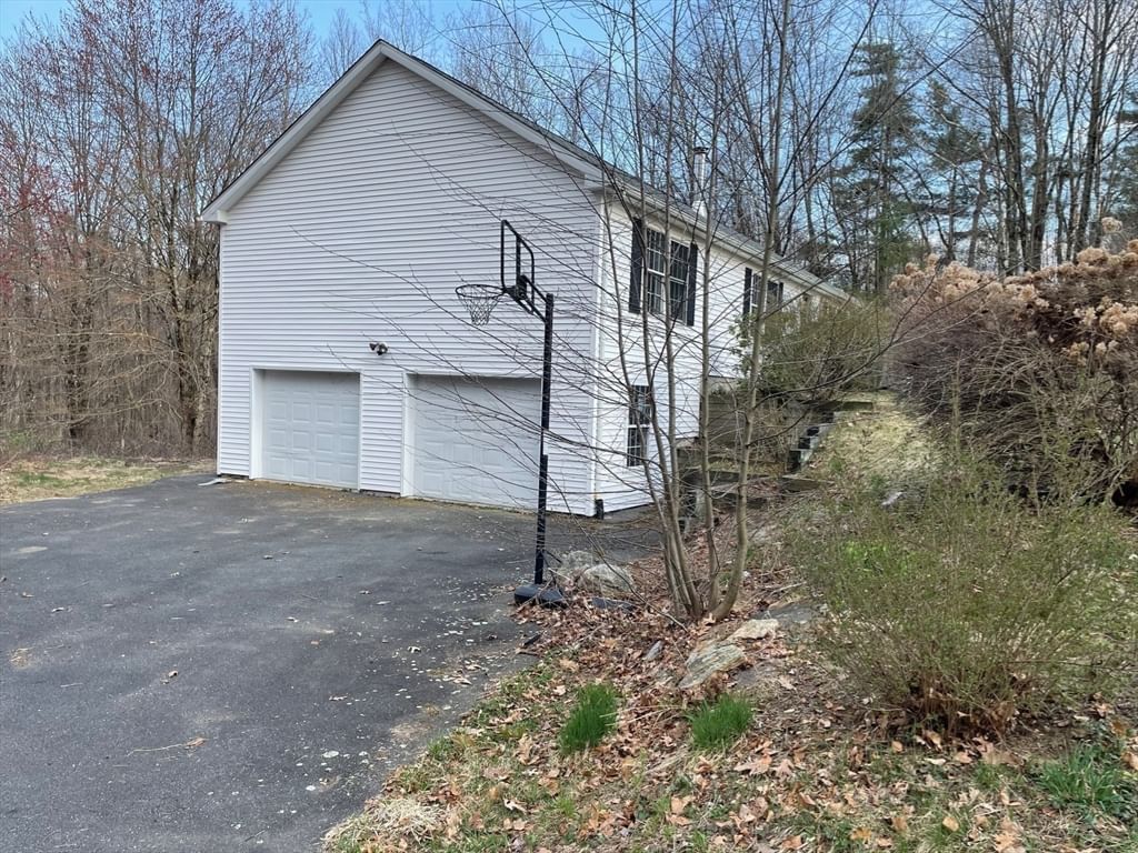 48 North Main Street, New Salem, MA 01355 photo 5