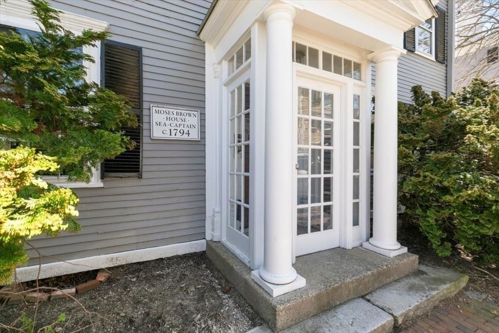 Main Listing Photo