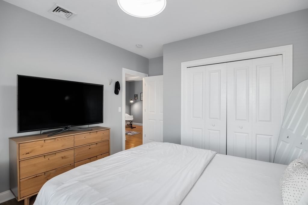 480 Main St #1 Falmouth — Photo 32 of 41