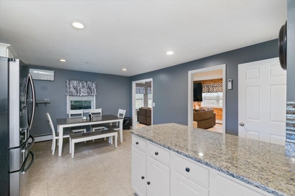 9 Rocco Drive #R, Derry, NH 03038 photo 5
