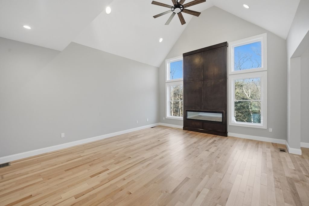 130 Linden Ridge Road Amherst — Photo 5 of 41
