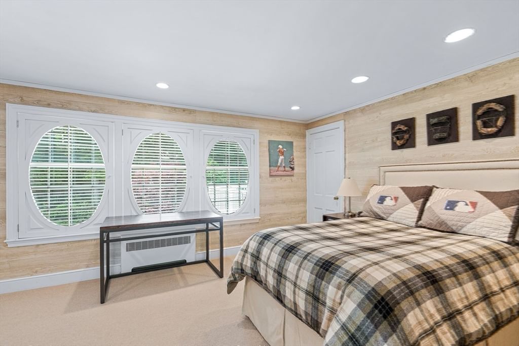200 Cliff Rd Wellesley — Photo 27 of 40