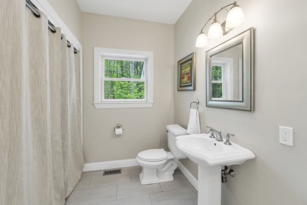 11 Summerwood Drive #B, Hampton, NH 03842 photo 5