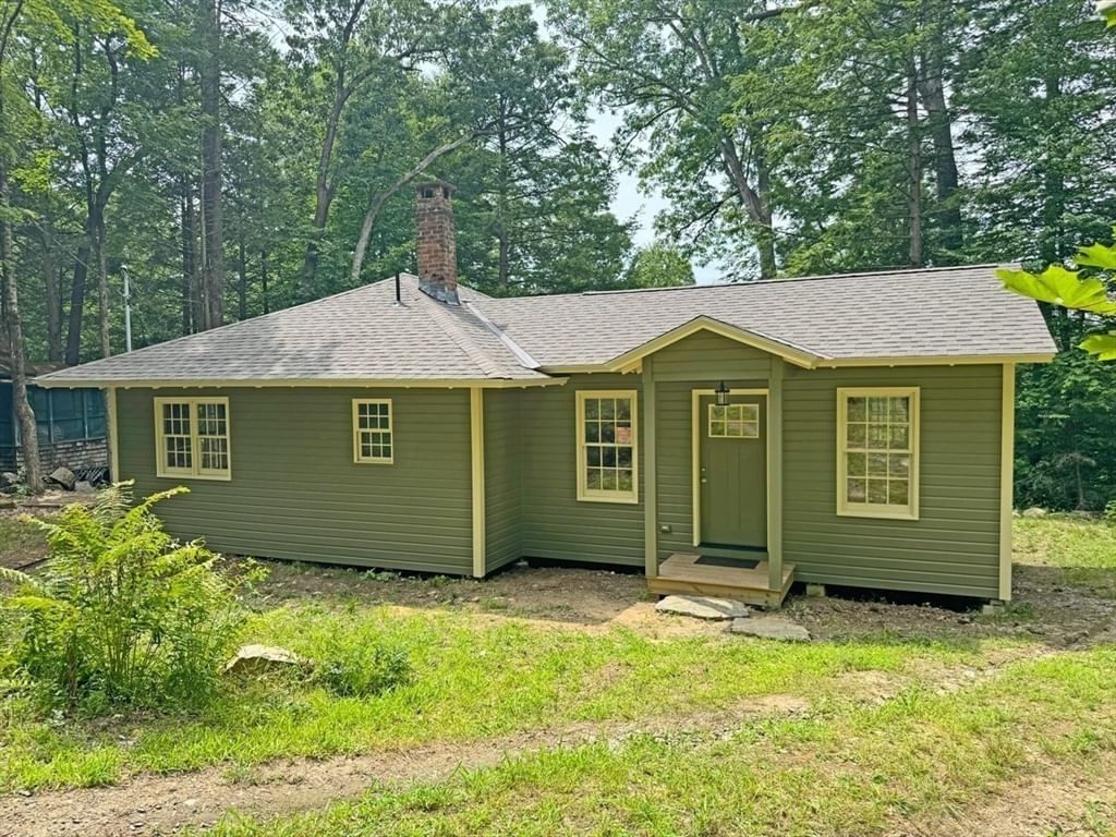 14 Wood Way, Northfield, MA 01360