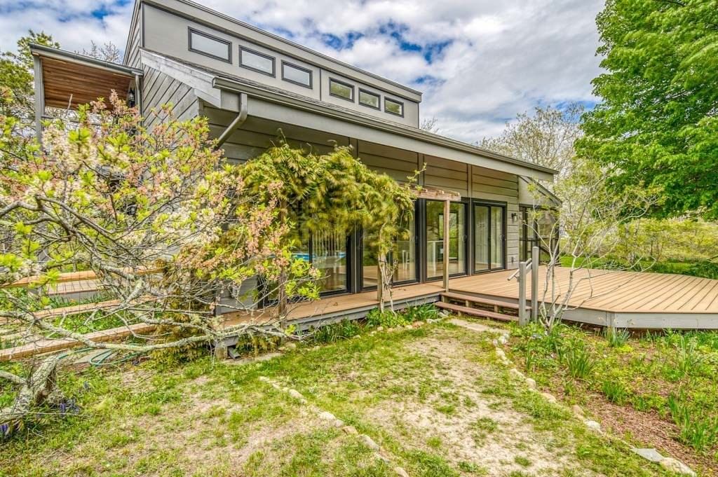 212 Charles Neck Way, West Tisbury, MA 02575 photo 2