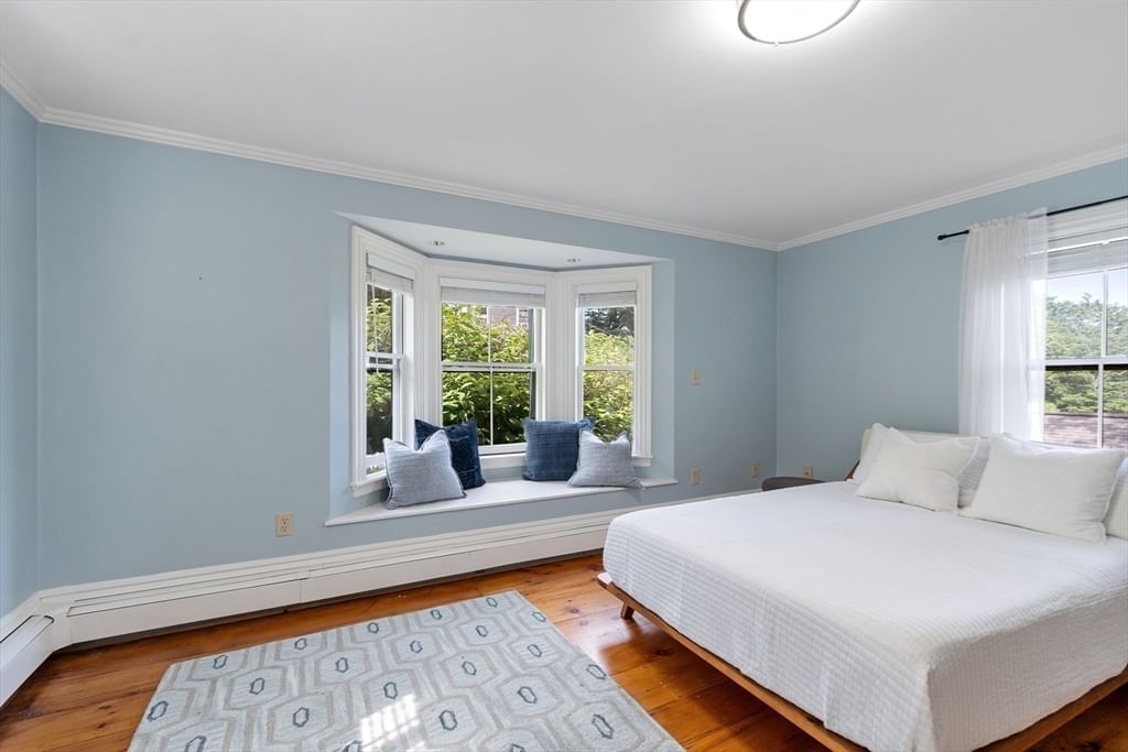 23 Centre Ave Belmont — Photo 18 of 38