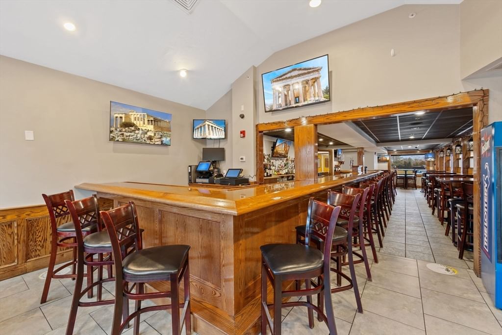 275 North Main Street, West Bridgewater, MA 02379 photo 5