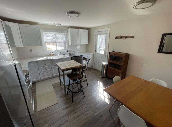 19 Bridge St, Lanesborough, MA 01237 photo 2