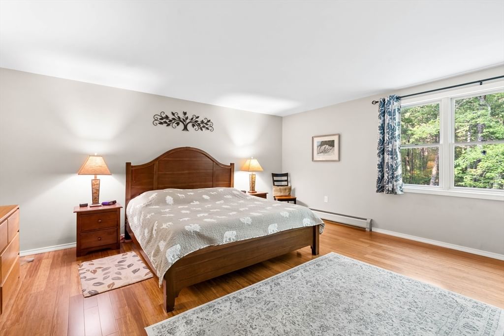 219 West St, New Salem, MA 01355 photo 4