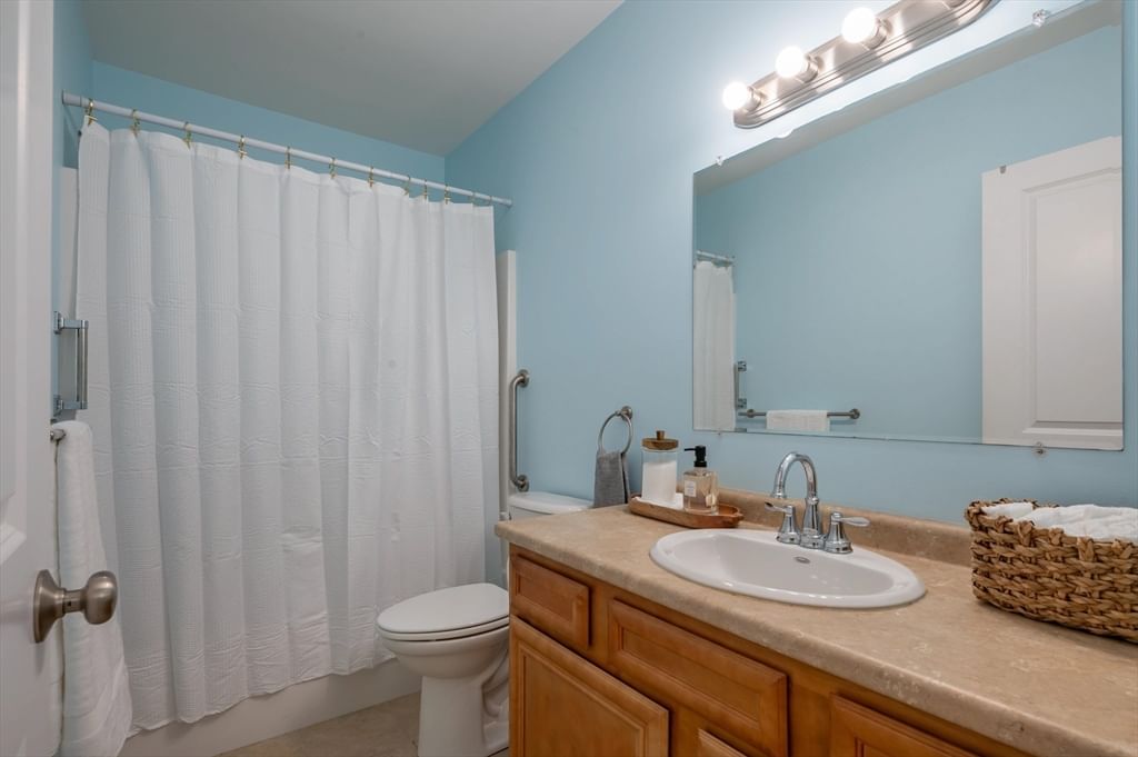 21 Cielo Drive, Dover, NH 03820 photo 5