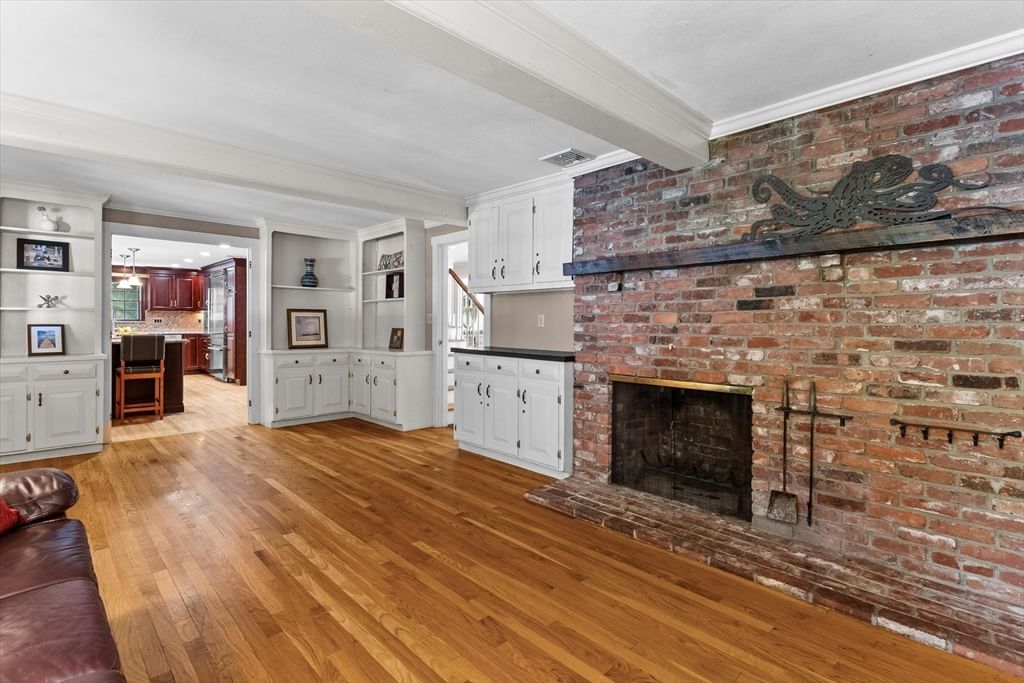 111 Herrick Rd, Boxford, MA 01921 photo 3