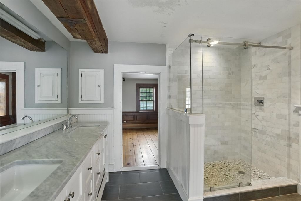 672 Washington Street Gloucester — Photo 21 of 27