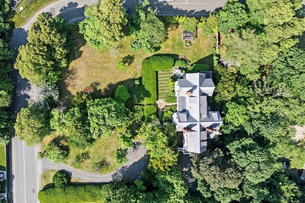 51 Cliff Street Nahant — Photo 39 of 42
