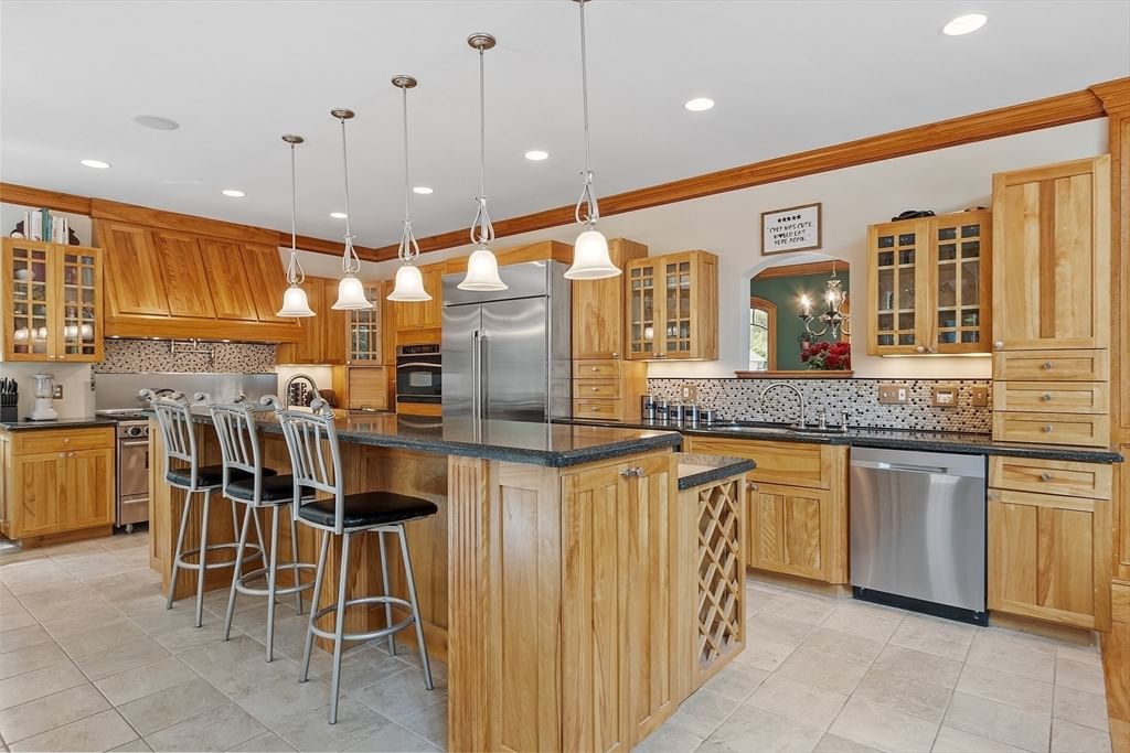 73 W Shore Road, Merrimac, MA 01860 photo 2