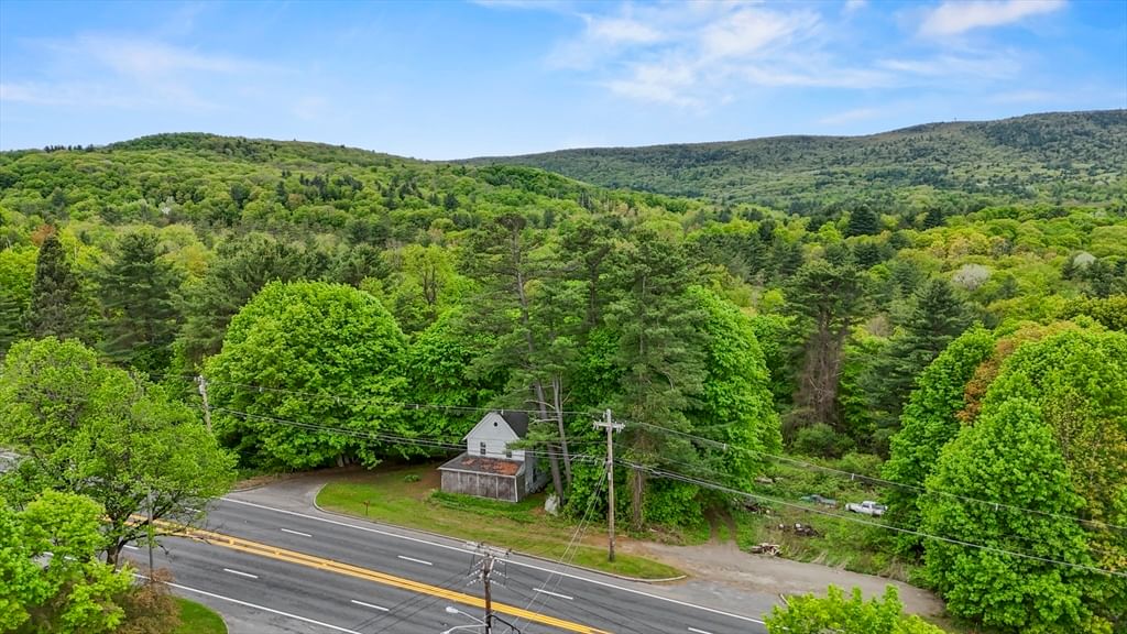249 Pittsfield Rd, Lenox, MA 01240 photo 5