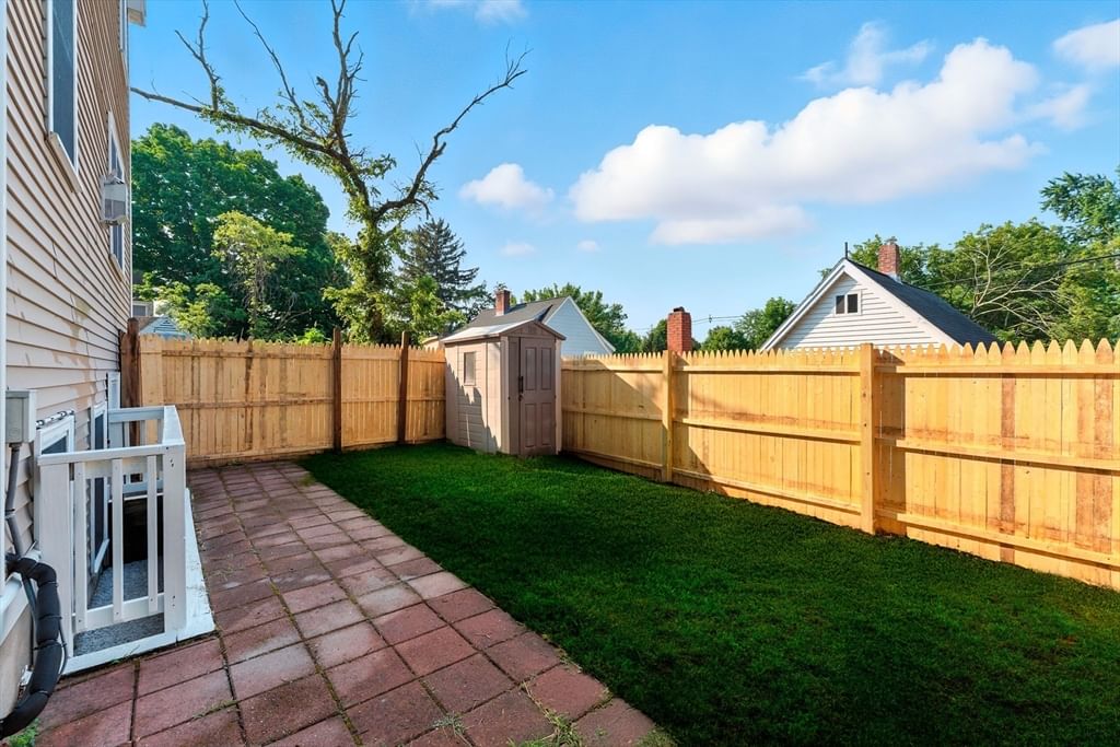 582 Trapelo Rd #582, Belmont, MA 02478 photo 4