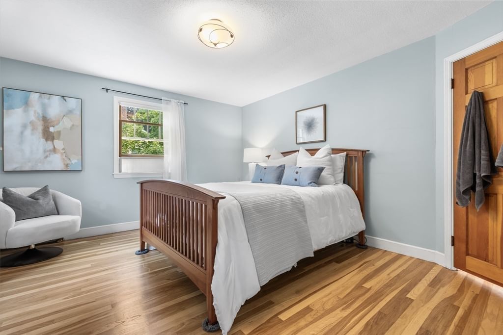 46 Pine Hill Road, Lynnfield, MA 01940 photo 4