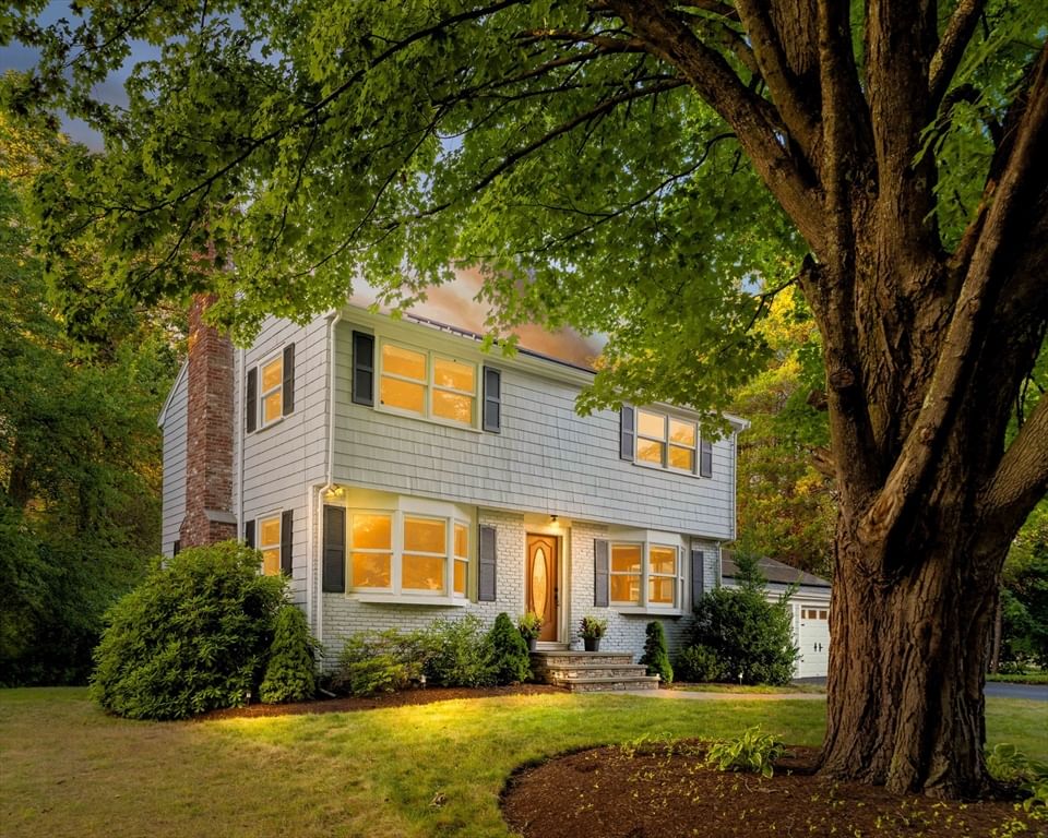 13 Norma Rd, Bedford, MA 01730 photo 3